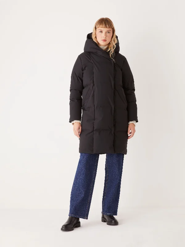 The Hygge Puffer Coat in Black