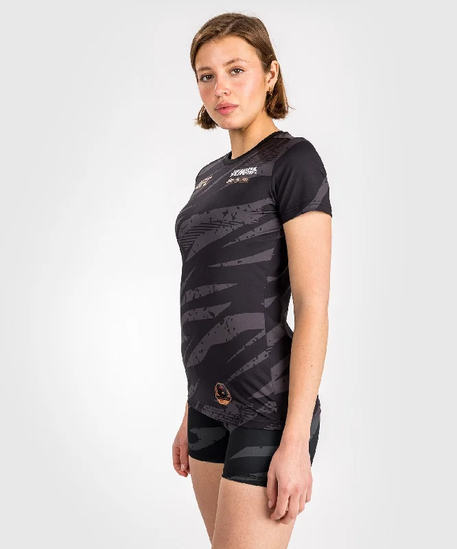 UFC Adrenaline by Venum Fight Week Women’s Dry-Tech T-shirt - Urban Camo