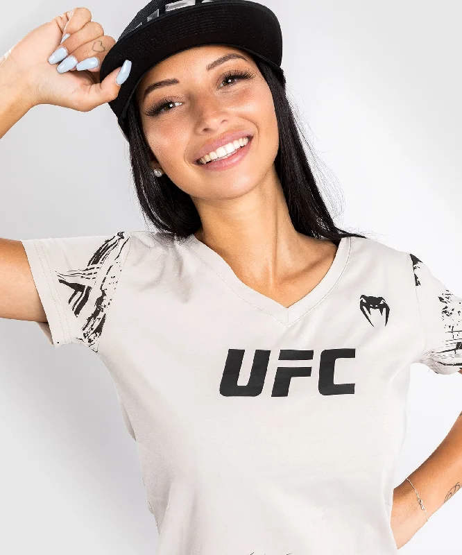 UFC Venum Authentic Fight Week 2.0 Women’s Short Sleeve T-Shirt - Sand