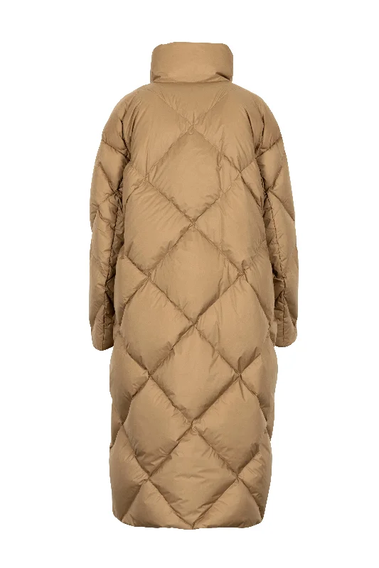 ICONIC DIAMOND QUILT DOWN COAT DEA