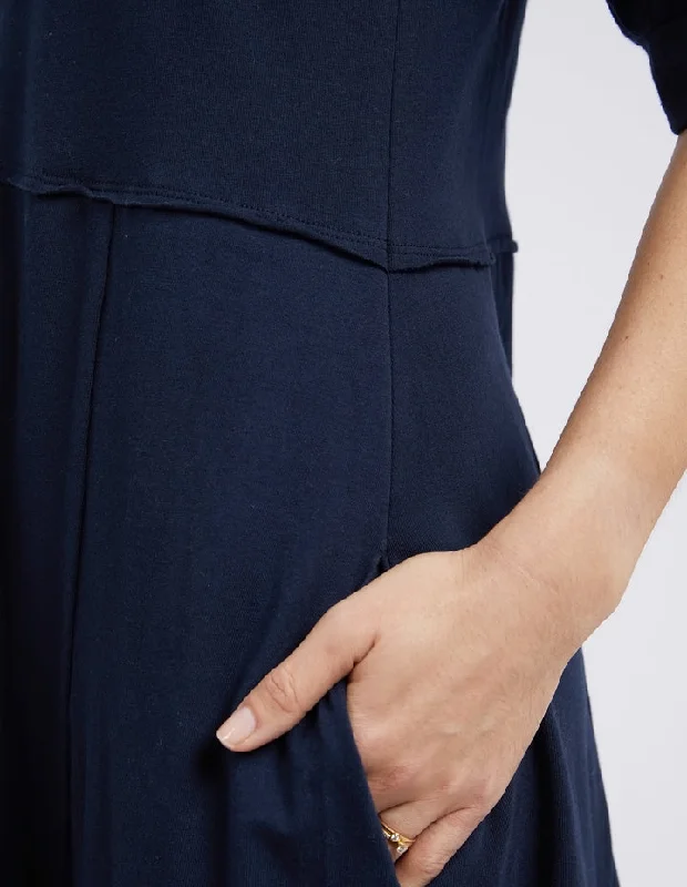 Elm York Midi Dress Navy